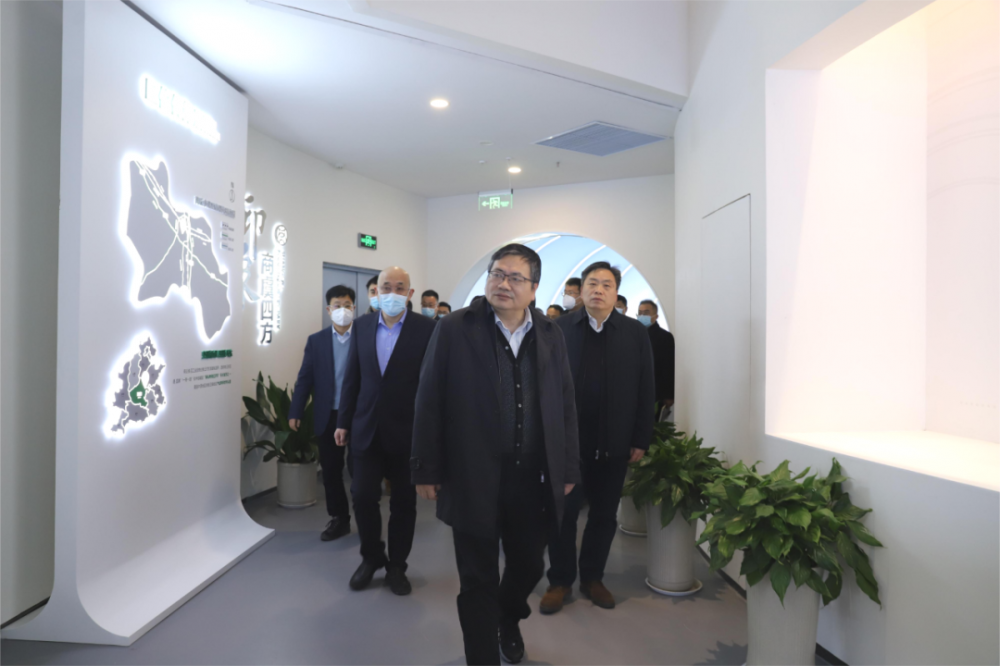 農(nóng)業(yè)農(nóng)村部科技發(fā)展中心主任楊禮勝一行蒞臨金豆子集團調(diào)研指導(dǎo)